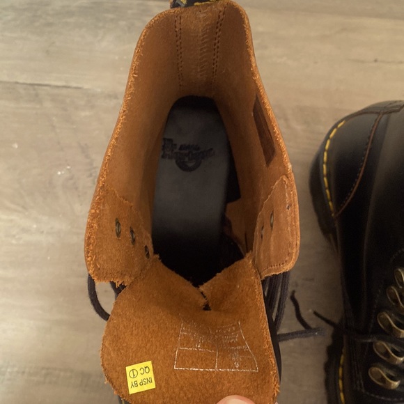 Dr. Martens Platform Boots - Picture 7 of 7